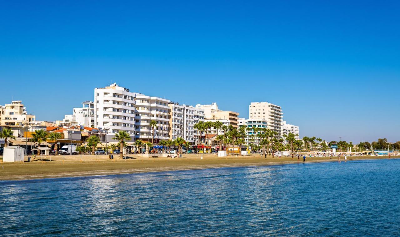 Promenade Breeze City Apartment Larnaca Buitenkant foto